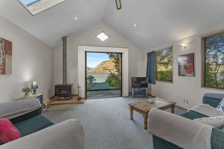 22a Evergreen Place Fernhill/Sunshine Bay_8