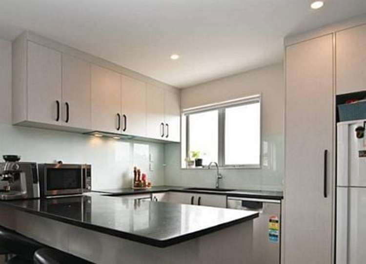 2/49 Arawa Street New Lynn_17