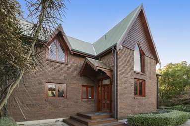275 Kennedys Bush Road_1