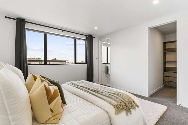 13 Seaview Road Castor Bay_13