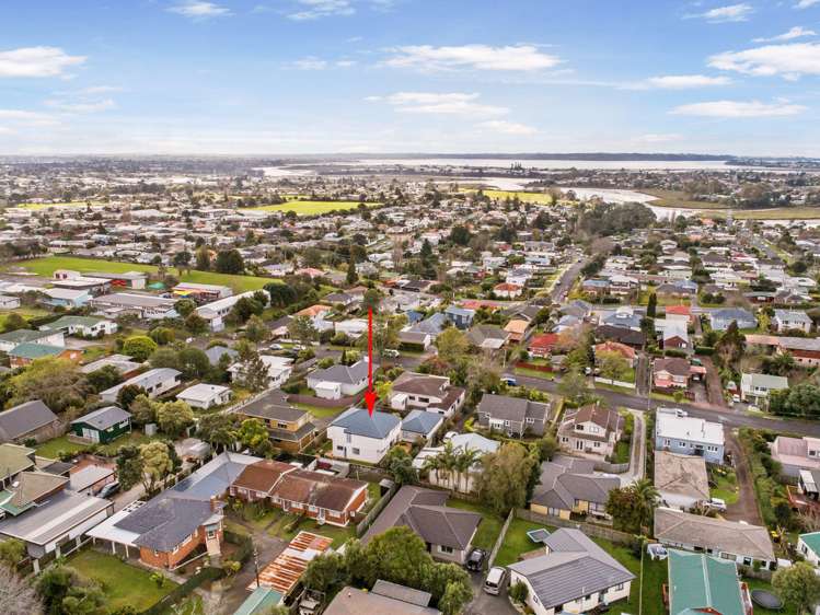 8a Riverview Road New Lynn_20