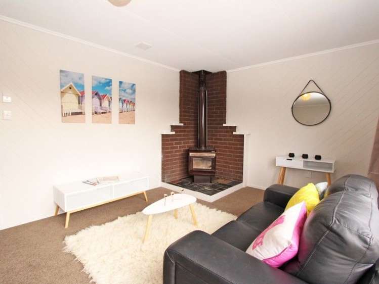 14 Driver Crescent Cannons Creek_11