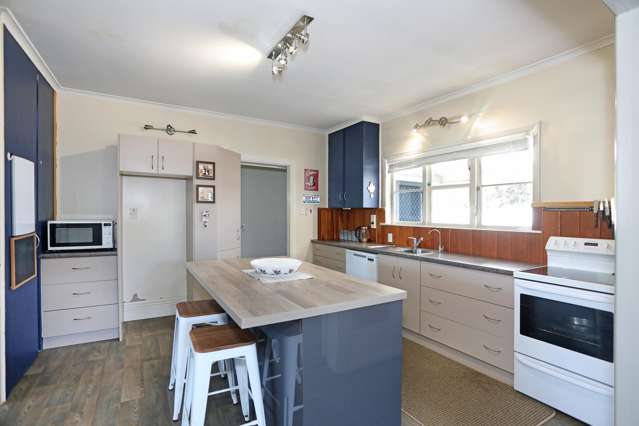 12 High Street Bulls_3