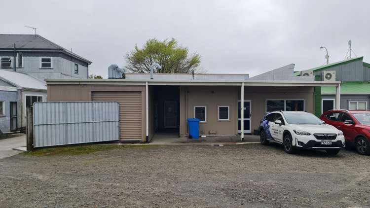 341-347 Broadway Stratford_5