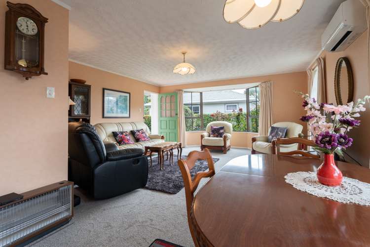 15a Nathan Street Tawa_5