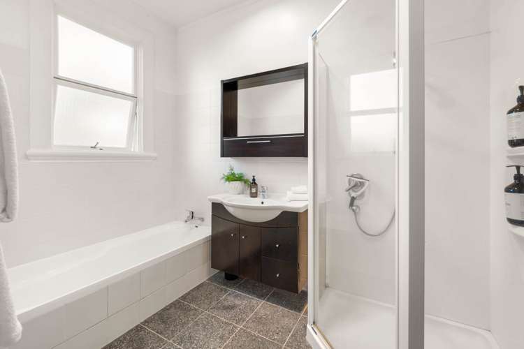 134 Saint Andrews Road Epsom_14