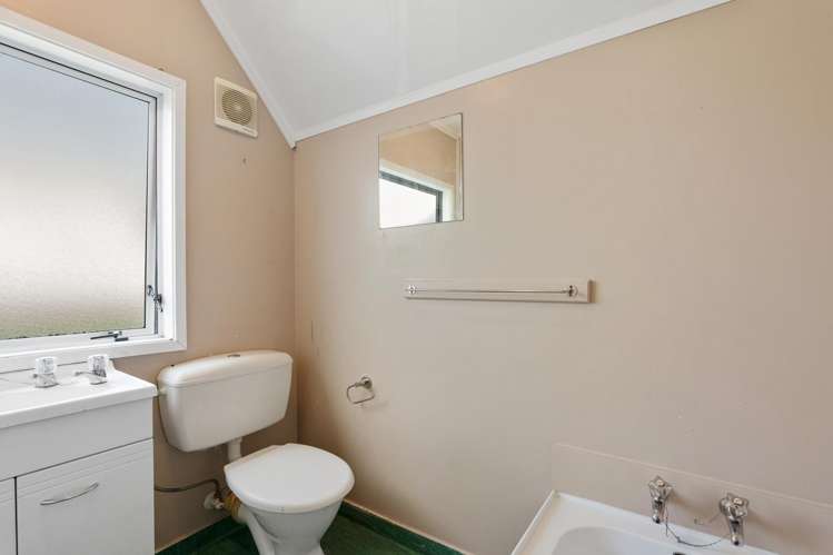 1 and 2/107 Rowley Avenue Hoon Hay_22