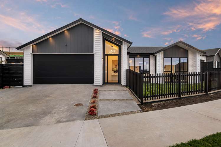 5 Lambert Road_0