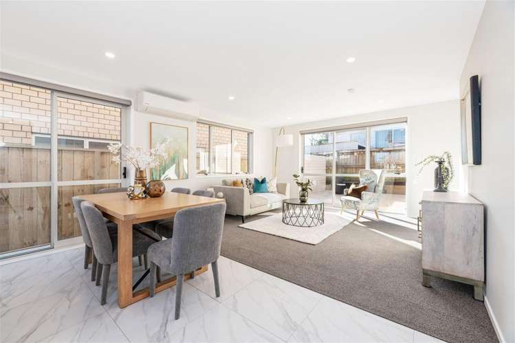 43b Oriel Avenue West Harbour_3