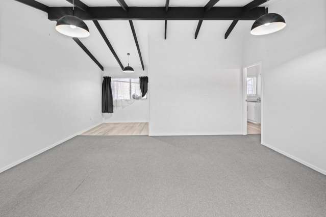 2/56 Henwood Road Mangere East_2