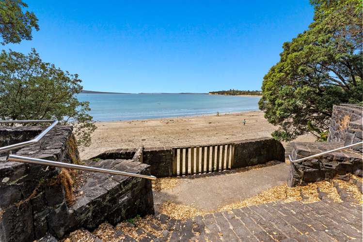 4E/175 Hurstmere Road Takapuna_23