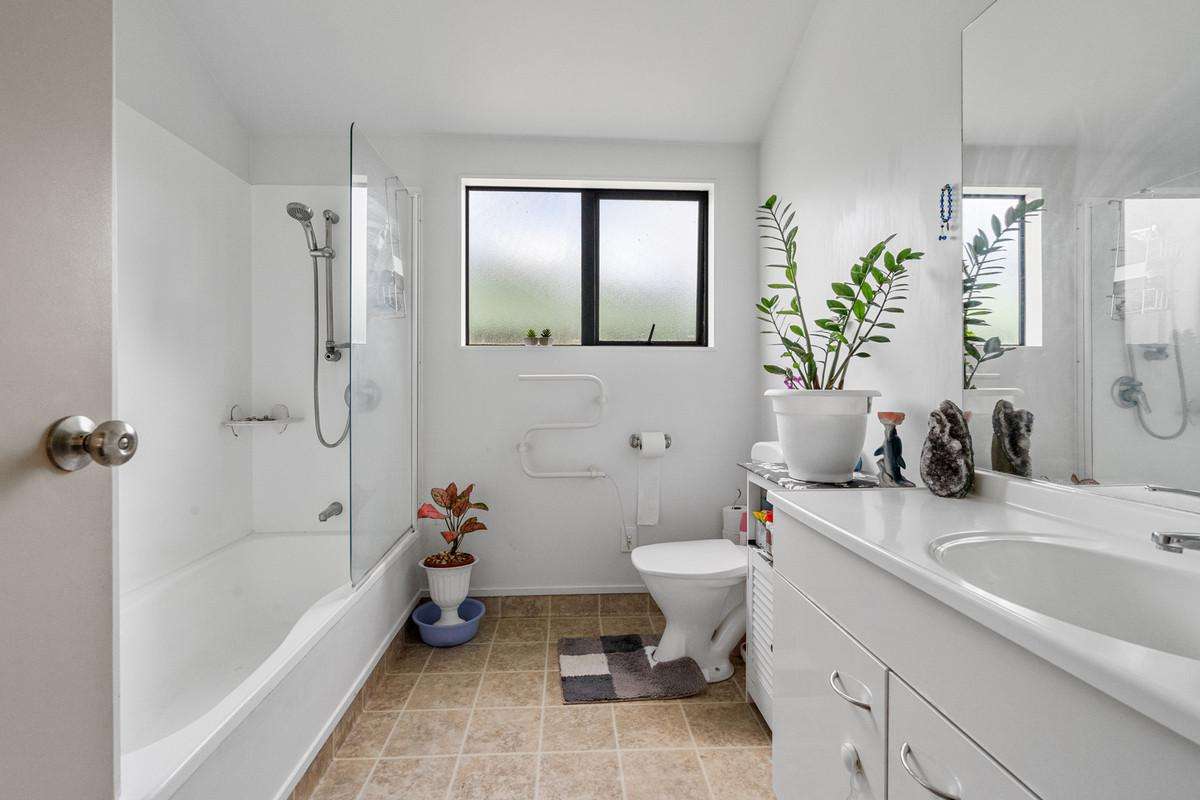 85 Malaspina Place_4