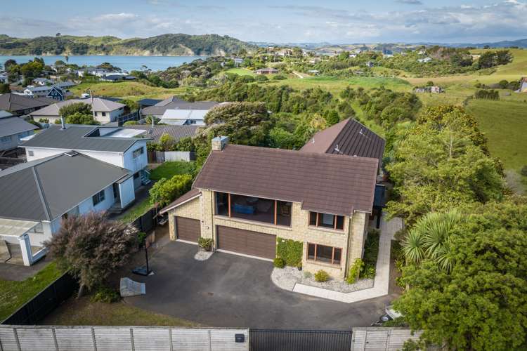 1 Lorenzen Bay Road Raglan_40