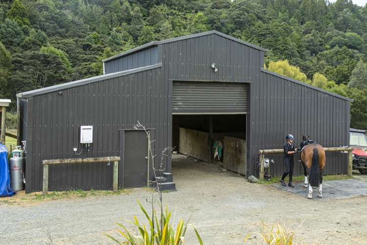 327 Upper Waiwera Road Puhoi_9