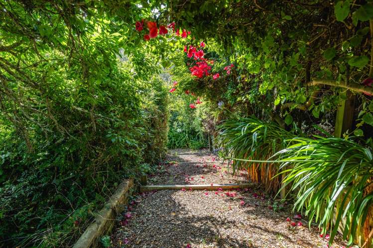 17 Shelly Beach Road Surfdale_17