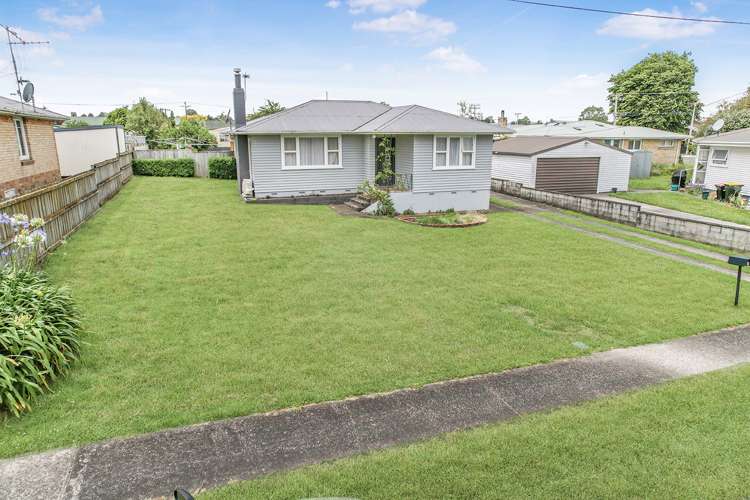 2 Clifford Street Morrinsville_15