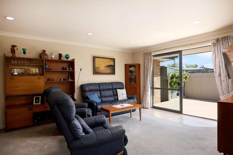 5A Robalan Place Redwoodtown_7