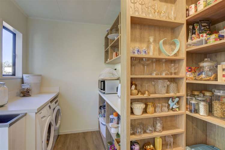 19 Mckenzie Place Waikuku Beach_9