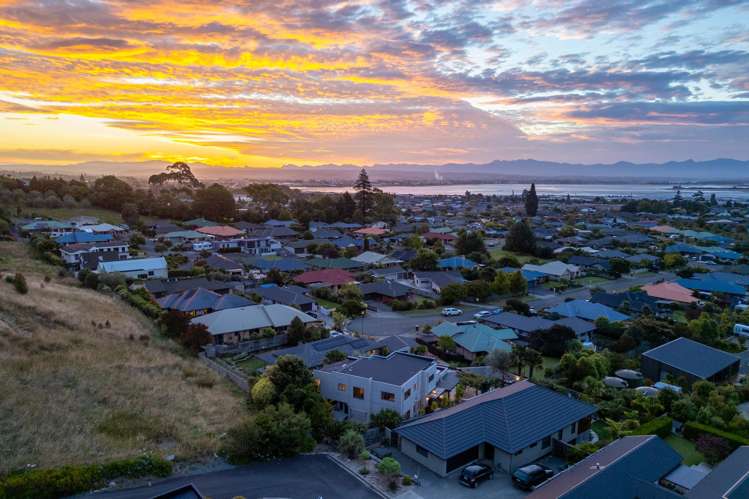 17 Ashdonleigh Grove Stoke_45