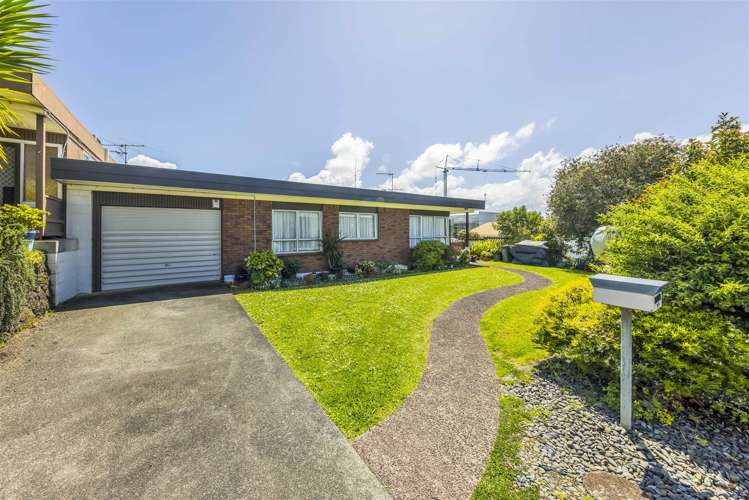 1/11 Queen Street Papakura_2