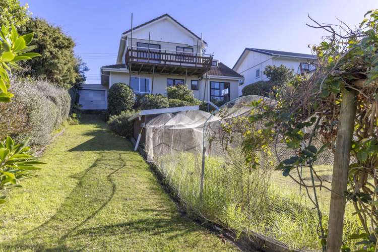 12 Moana Street Otaki Beach_24