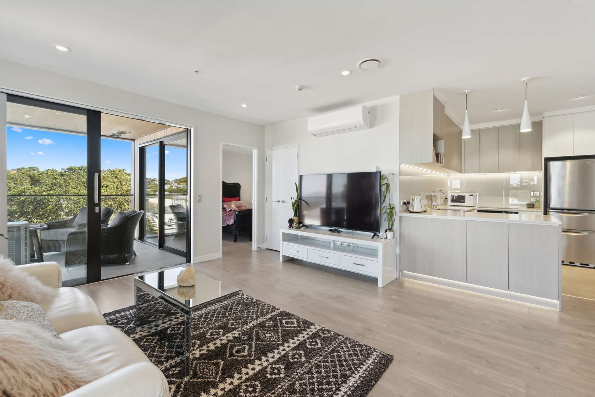 311/4 Bute Road Browns Bay_0