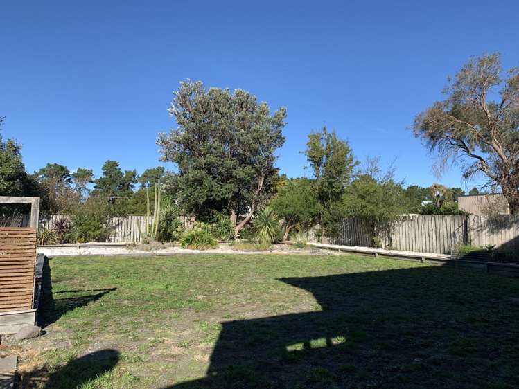 24 Ngaio Street Rarangi_8