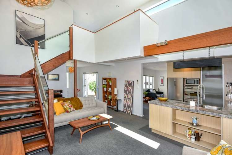 2 Webb Lane Lyttelton_19