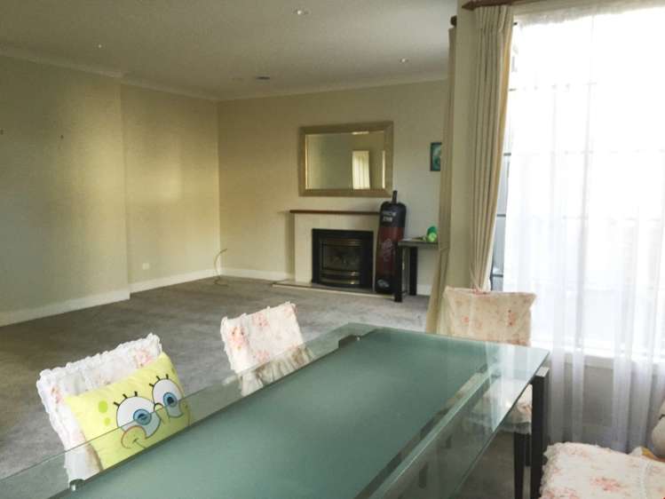 8 Villa Court Eastern Beach_5