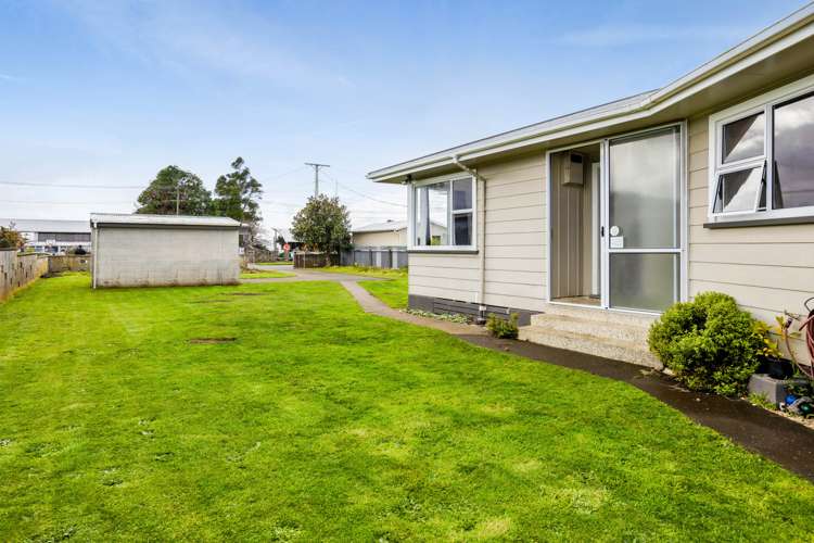 19 Galt Street Hawera_16