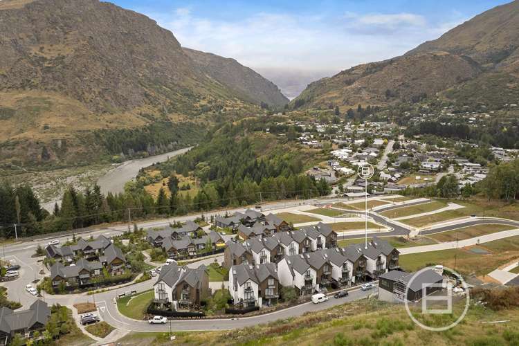 2/28 Bullendale Drive Arthurs Point_14