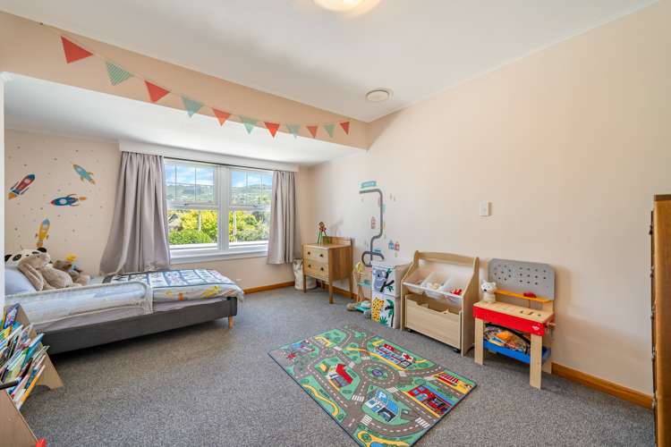 8 Saint Andrews Grove Boulcott_17