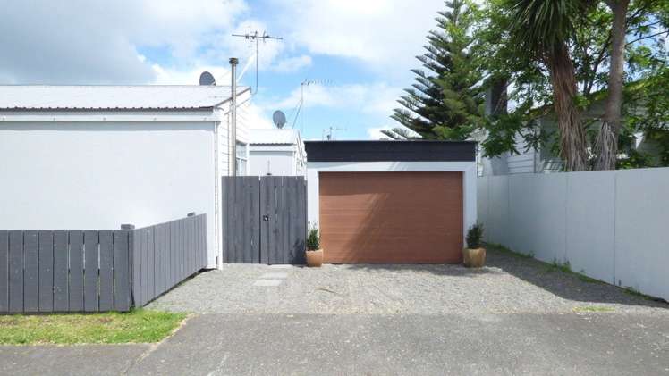 26 Pitt Street Wanganui Central_11