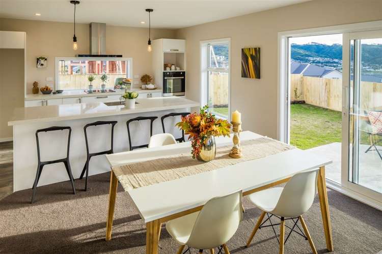 21a Ken Douglas Drive Aotea_5