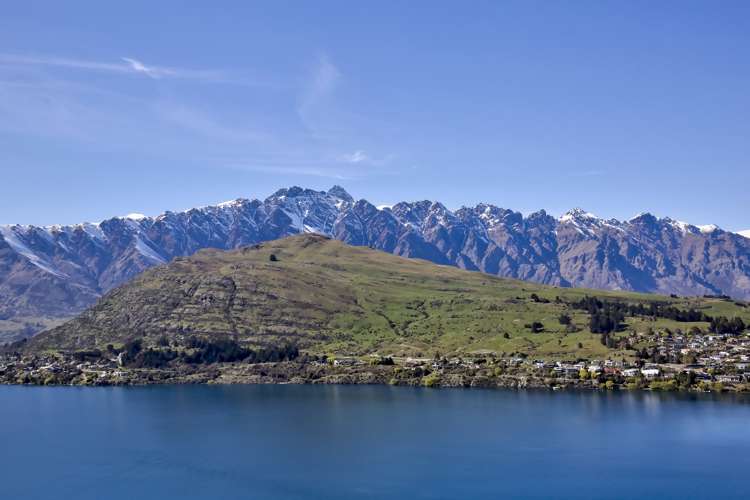 1 Conifer Lane Queenstown_8