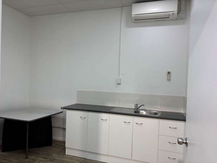 Unit 6/190 Stoddard Road Mt Roskill_4