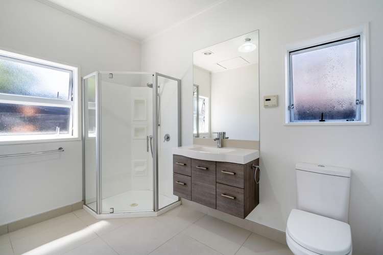 1/52 Northboro Road Belmont_7