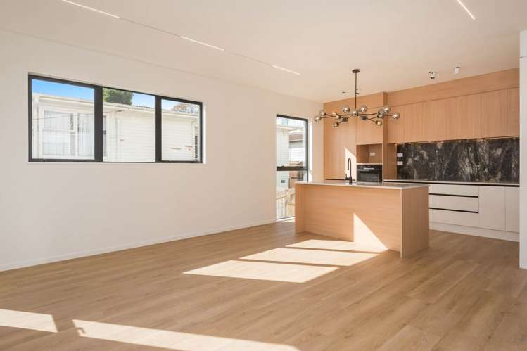 B/79 Archers Road Hillcrest_5