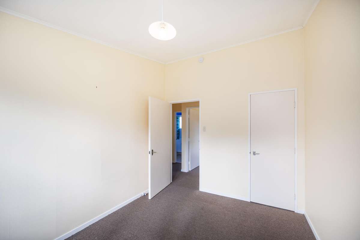 15B Churchill Avenue_2