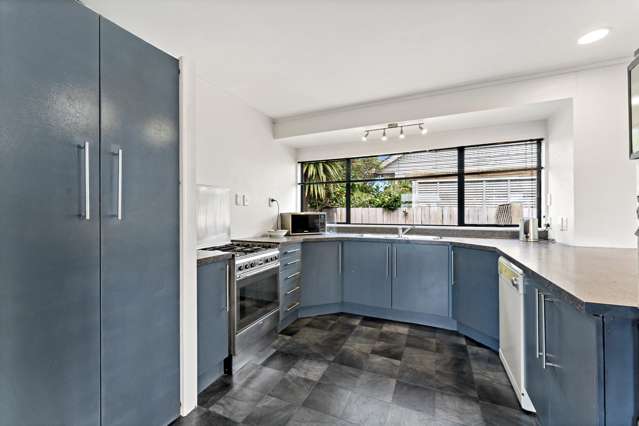 9a Raetihi Crescent Mount Albert_4