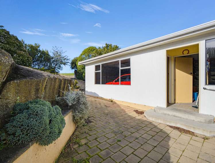 65 Clayton Street Kakanui_32