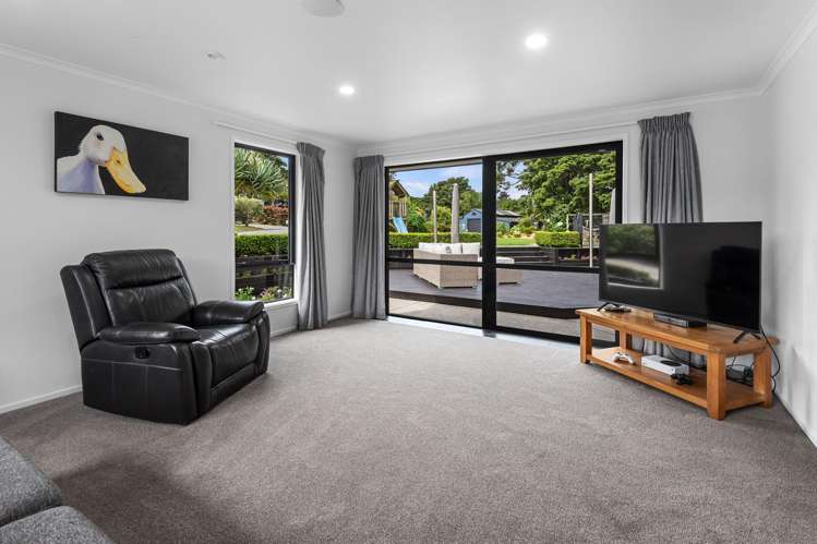 75 Tudehope Road Matarau_13