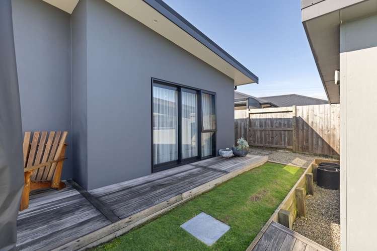 33 Sardinia Grove Fitzherbert_25