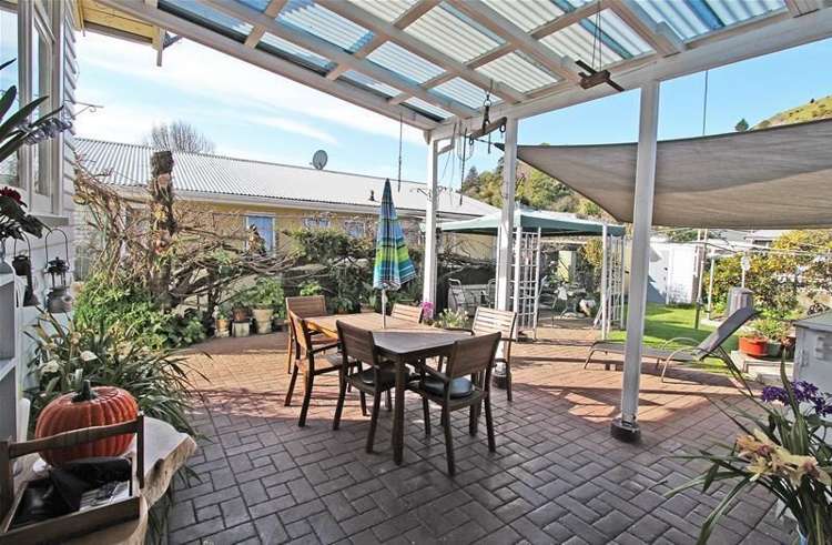 21 Seymour Avenue The Brook_4