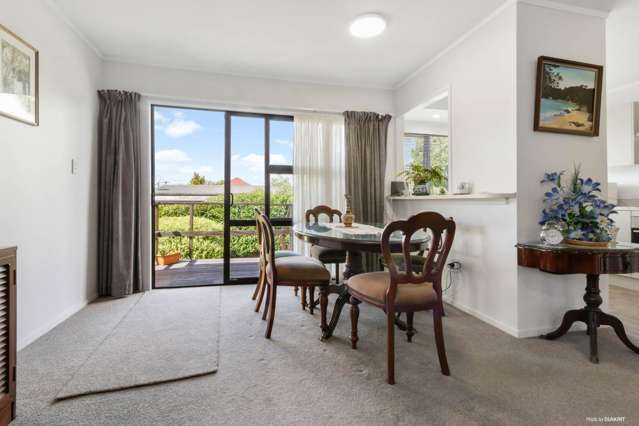 2/2 Riverview Road New Lynn_2