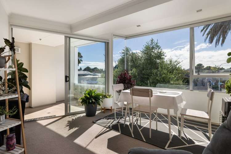 202/332 Maunganui Road 11229_10