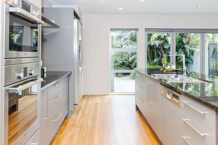 102 Lake Road Frankton_25