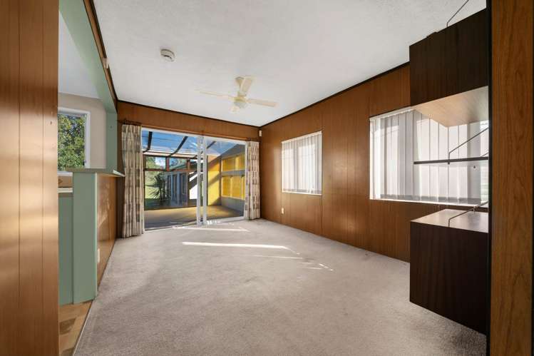 125 Portage Road New Lynn_15