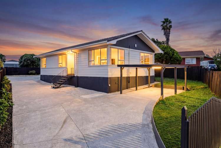 10 Rimini Place Clover Park_15