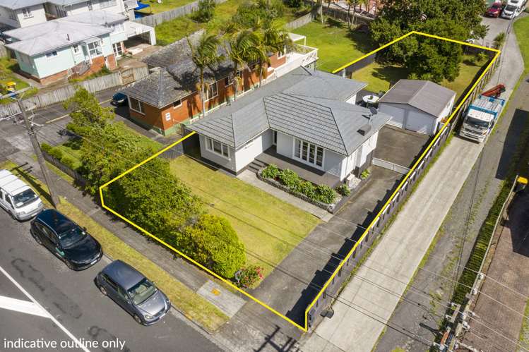 45 Golf Road New Lynn_1